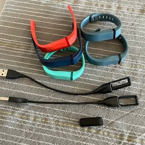 Fitbit flex with bands & chargers